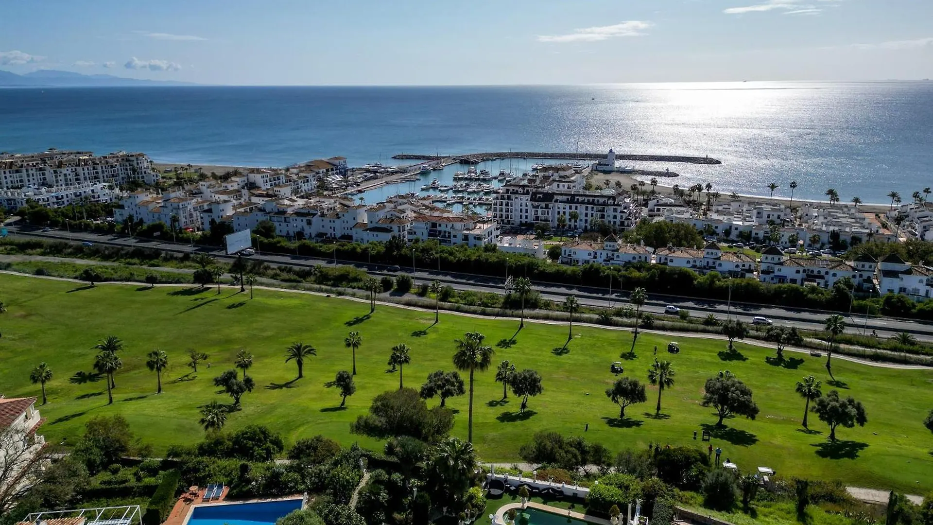 Sea View Apartment With Great Terrace And 4 Pools - Duquesa Suites 308 Manilva 0*,
